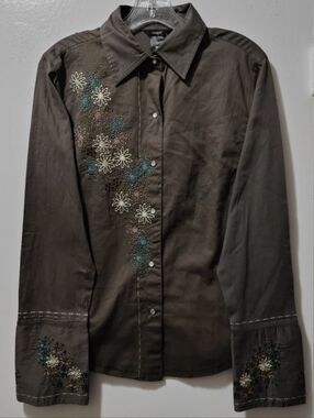 Coupe Brown Snap Buttoned Shirt with Embroidered Florals Long Sleeves size M
